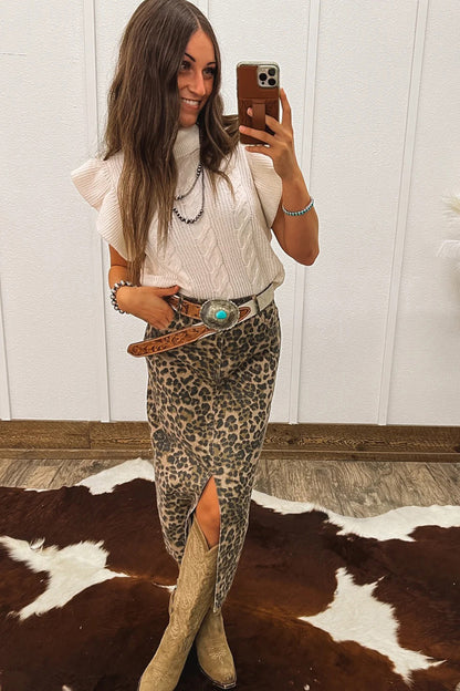 Ruffled Short Sleeve Sweater